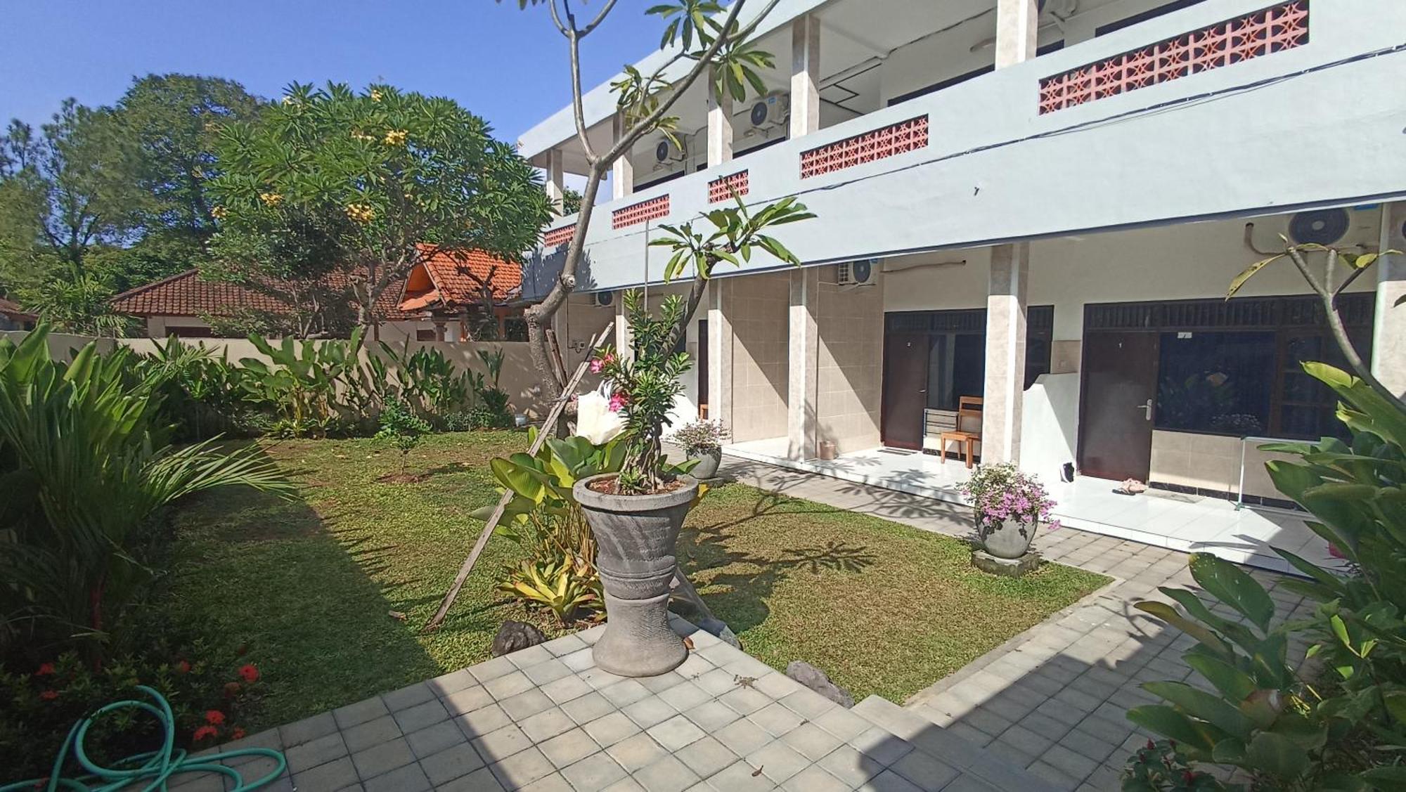Pondok Nuri Homestay 2 Sanur Esterno foto